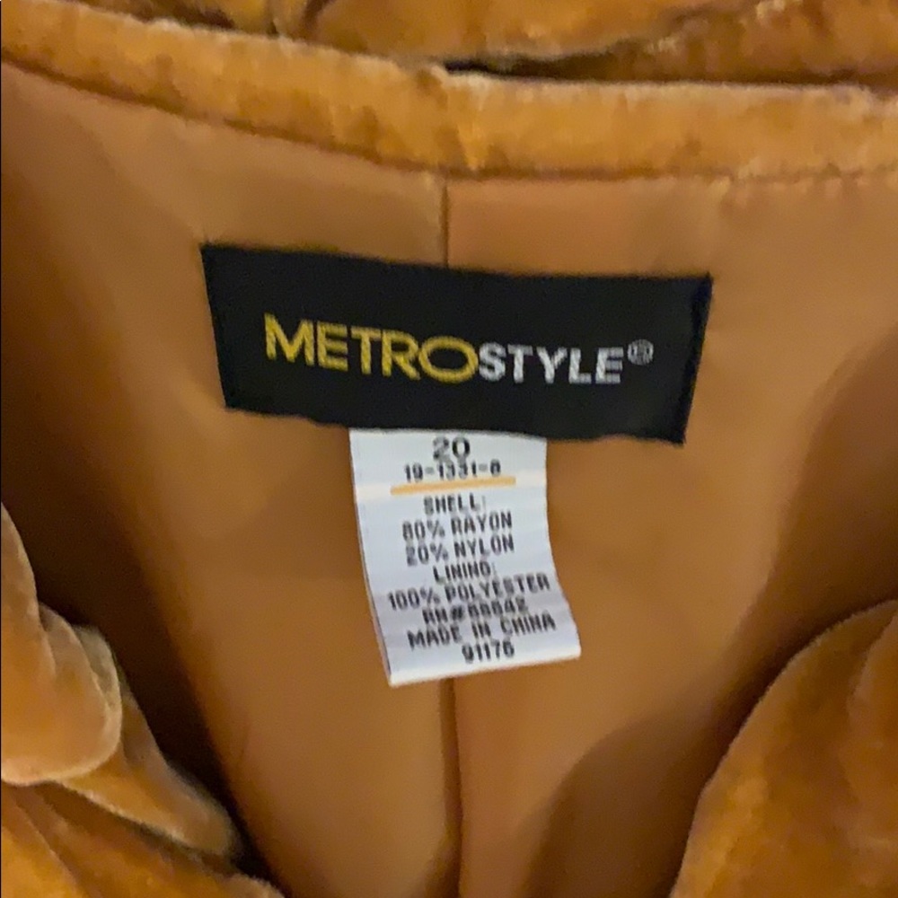 Jacket - Picture 4 of 5